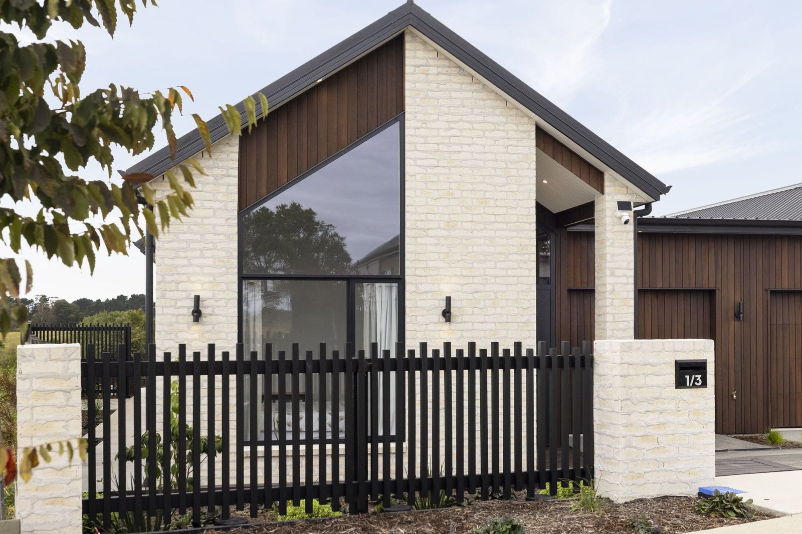 Architectural-living-innovate-homes